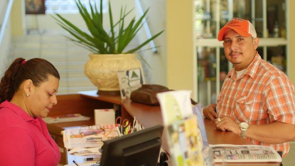 Hotel Carnaval La Ceiba Eksteriør bilde