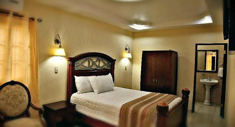 Hotel Carnaval La Ceiba Eksteriør bilde